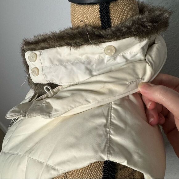 Eddie Bauer Vest Premium Goose Down Size M White Fur Trim Full Zip Puffer Gorp - Picture 3 of 8